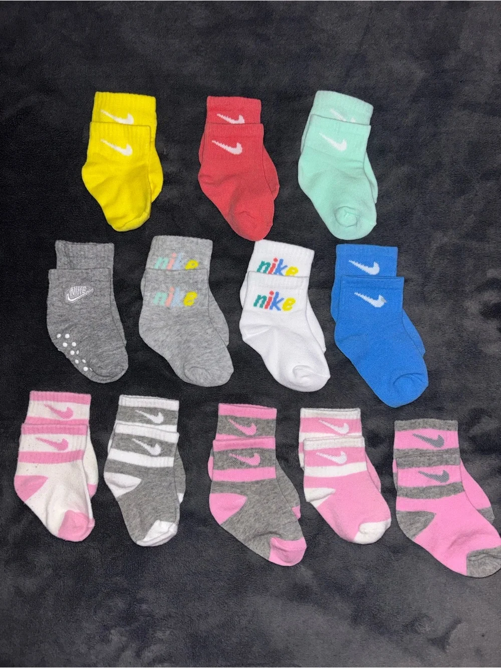 Toddler girl socks Nike Kids Assorted Bright & Gray Logo Socks Variety
